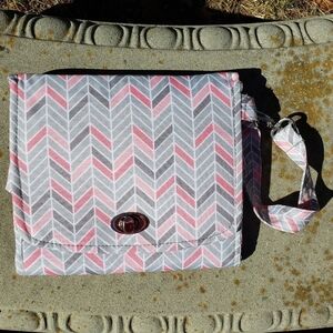 NWOT Lilly Bit Bag Wristlet/Crossbody Grey Pink Nylon Corduroy Unfold Pockets